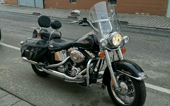 Gebrauchtmotorrad Harley-Davidson Softail Heritage Classic FLSTC - Bild 1