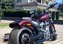 Gebrauchte Harley-Davidson Softail Breakout 114 FXBRS Gebrauchte Harley-Davidson Softail Breakout 114 FXBRS