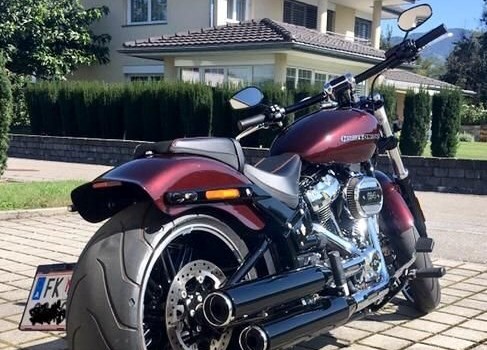 Gebrauchtmotorrad Harley-Davidson Softail Breakout 114 FXBRS - Bild 1