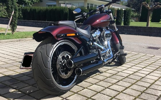 Gebrauchtmotorrad Harley-Davidson Softail Breakout 114 FXBRS - Bild 9