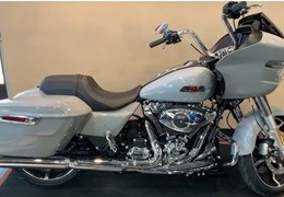 Neumotorrad Harley-Davidson Road Glide FLTRX