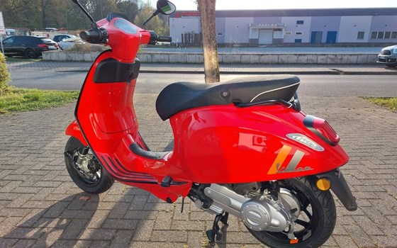 Neufahrzeug Vespa Sprint - Bild 10