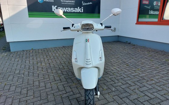 Neufahrzeug Vespa Sprint - Bild 2