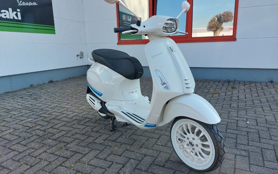 Neufahrzeug Vespa Sprint - Bild 4