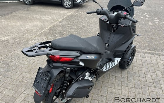 Neufahrzeug Piaggio MP3 310 Sport - Bild 4