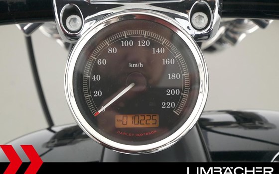 Gebrauchtmotorrad Harley-Davidson Softail Breakout FXSB - Bild 12