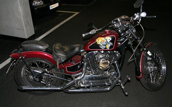 Gebrauchtmotorrad Harley-Davidson Sportster XLCH 1000 - Bild 1 Gebrauchtmotorrad Harley-Davidson Sportster XLCH 1000 - Bild 1