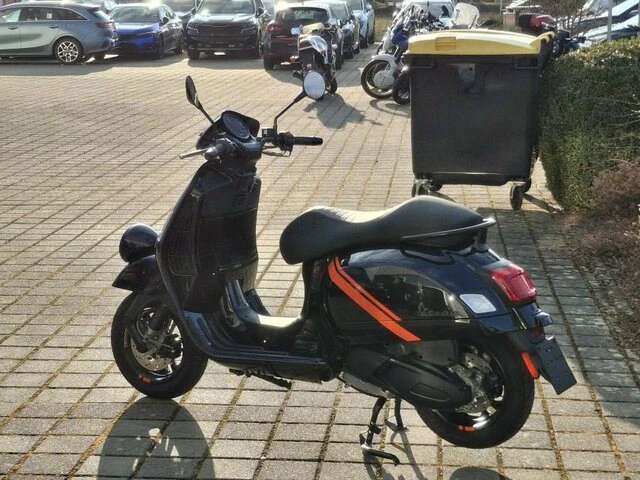 Offer Vespa GTV 300 Bild 3: Offer Vespa GTV 300