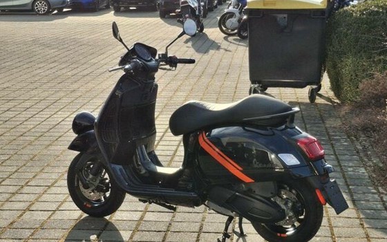 Neufahrzeug Vespa GTV 300 - Bild 3