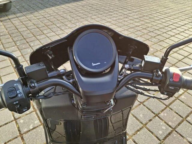 Offer Vespa GTV 300 Bild 7: Offer Vespa GTV 300