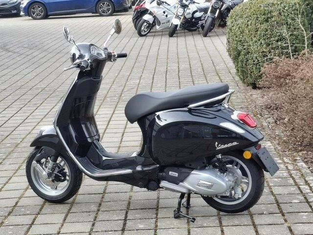 Offer Vespa Primavera 125 Bild 3: Offer Vespa Primavera 125