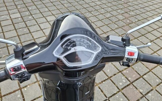 Neufahrzeug Vespa Primavera 125 - Bild 8