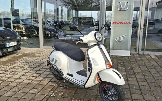 Neufahrzeug Vespa GTS 310 SuperSport - Bild 1