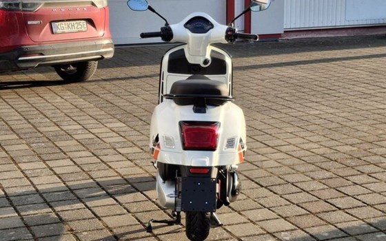 Neufahrzeug Vespa GTS 310 SuperSport - Bild 2