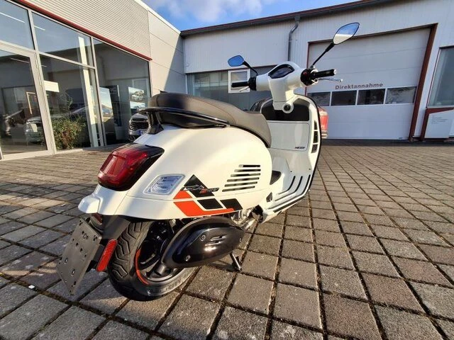Offer Vespa GTS 310 SuperSport Bild 5: Offer Vespa GTS 310 SuperSport