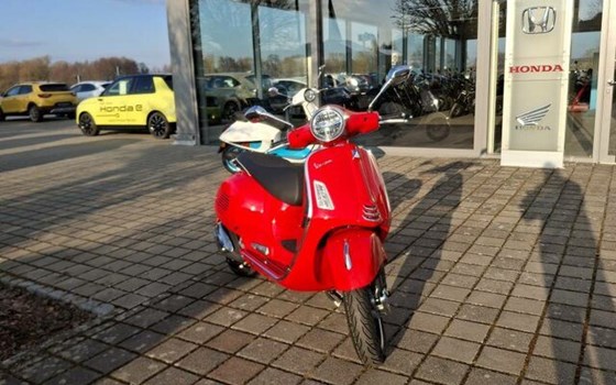 Neufahrzeug Vespa GTS 310 Super - Bild 9