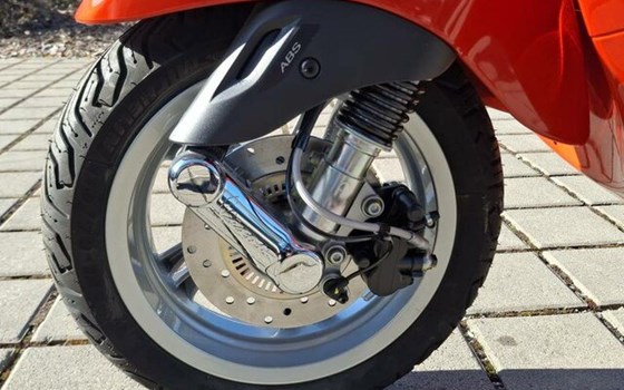 Neufahrzeug Vespa Primavera 125 - Bild 8