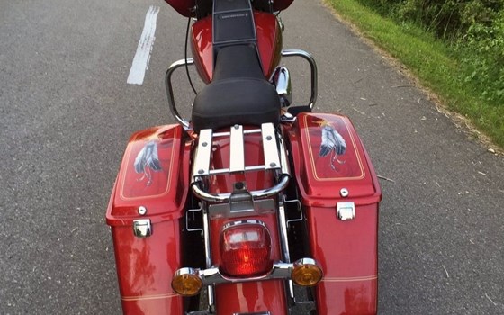 Gebrauchtmotorrad Harley-Davidson Electra Glide Classic FLHTC - Bild 5