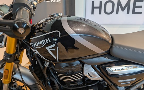 Neufahrzeug Triumph Speed 400 - Bild 7 Neufahrzeug Triumph Speed 400 - Bild 7