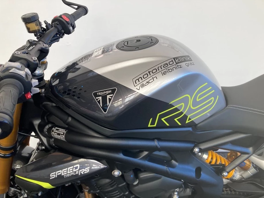 Angebot Triumph Speed Triple 1200 RS Bild 11: Angebot Triumph Speed Triple 1200 RS