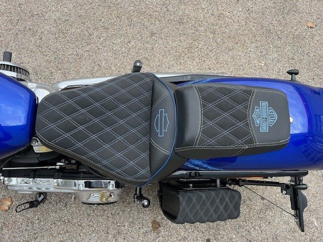 Harley-Davidson Softail Breakout 114 FXBRS (Blue Max Pearl (Metallic)) - Bild 12