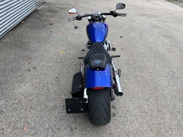 Harley-Davidson Softail Breakout 114 FXBRS (Blue Max Pearl (Metallic)) - Bild 8
