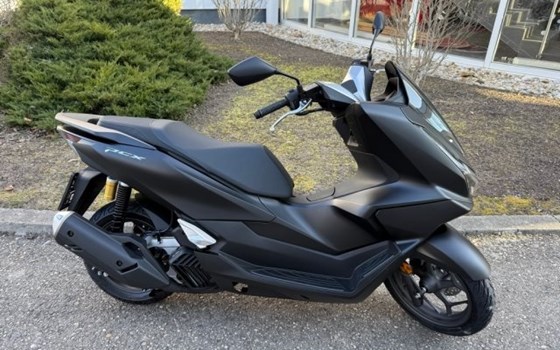 Neufahrzeug Honda PCX125 DX - Bild 1 Neufahrzeug Honda PCX125 DX - Bild 1