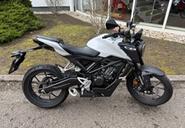 Neumotorrad Honda CB125R Neumotorrad Honda CB125R