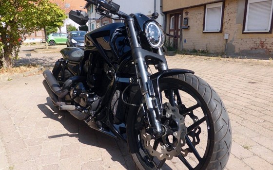 Gebrauchtmotorrad Harley-Davidson Night Rod Special VRSCDX - Bild 3