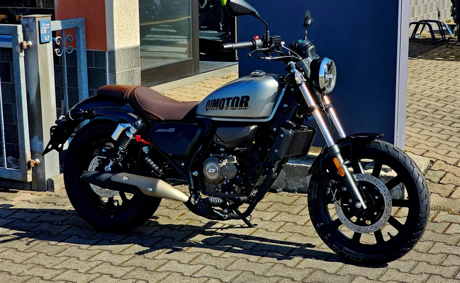 Angebot QJ Motor SRV 125 Bild 1: Angebot QJ Motor SRV 125