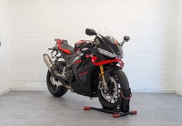 Neumotorrad Aprilia RSV4 1100 Factory