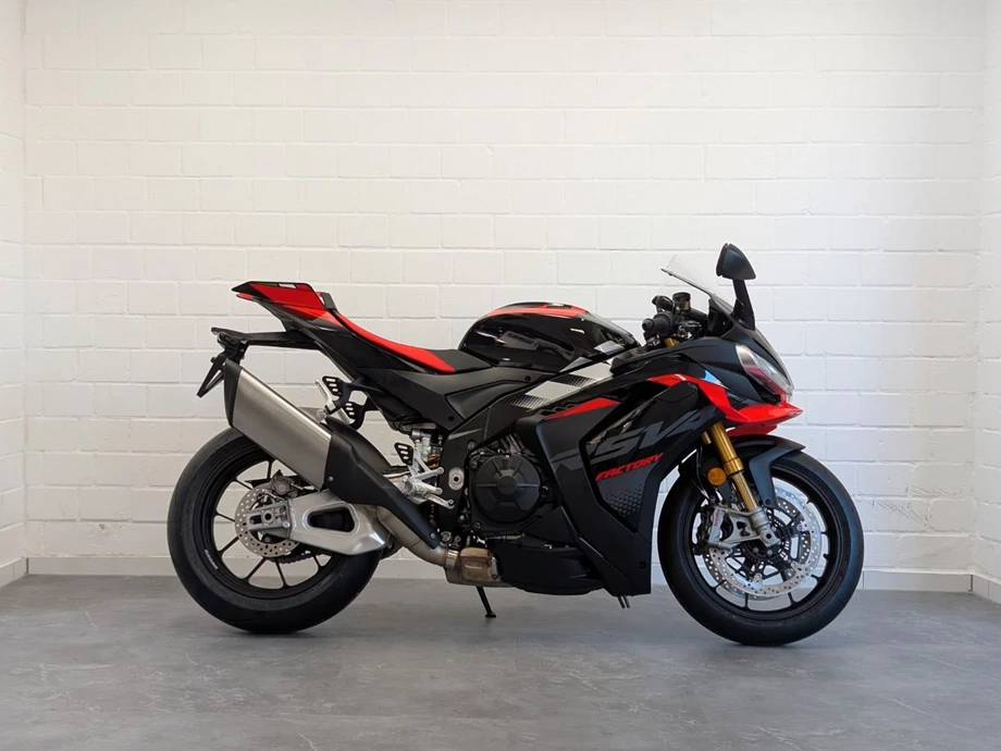 Angebot Aprilia RSV4 1100 Factory Bild 2: Angebot Aprilia RSV4 1100 Factory