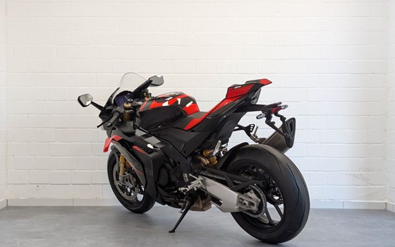 Neufahrzeug Aprilia RSV4 1100 Factory - Bild 4