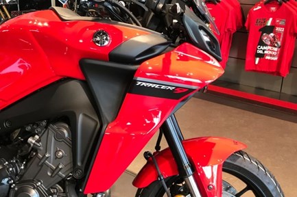 Yamaha Tracer 9