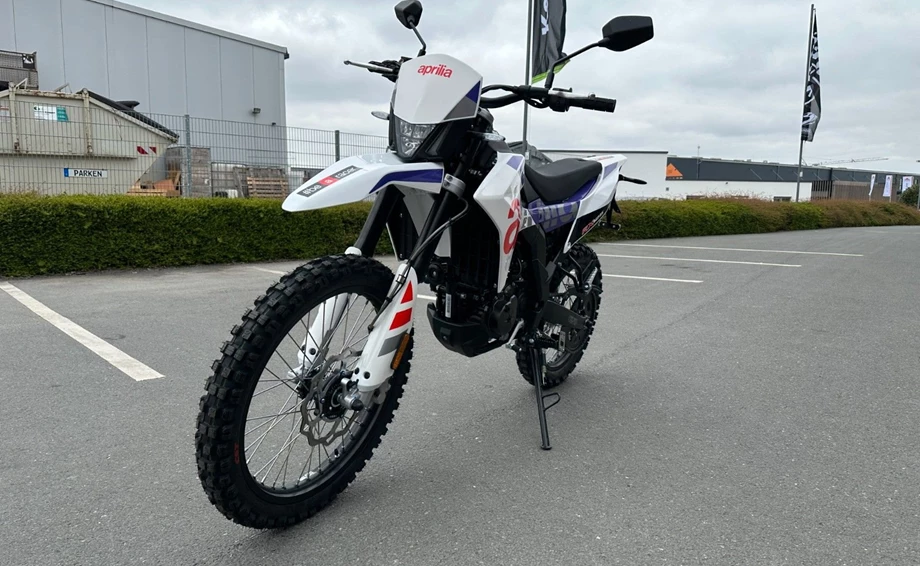 Angebot Aprilia RX 125 Bild 3: Angebot Aprilia RX 125