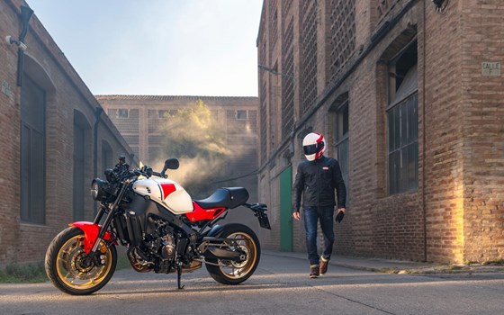 Gebrauchtmotorrad Yamaha XSR900 - Bild 9