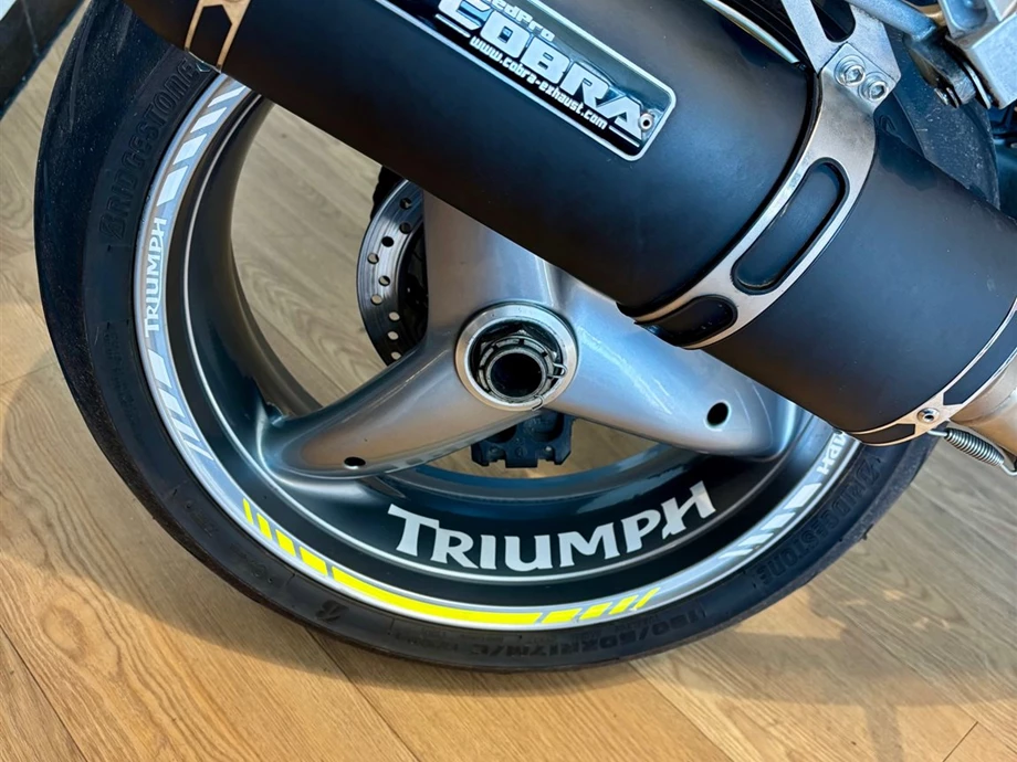 Angebot Triumph Speed Triple 955i Bild 5: Angebot Triumph Speed Triple 955i