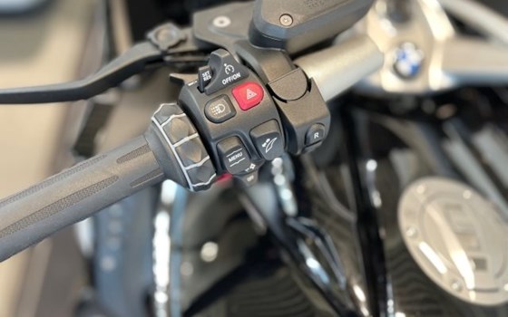 Gebrauchtmotorrad BMW K 1600 GT - Bild 4 Gebrauchtmotorrad BMW K 1600 GT - Bild 4