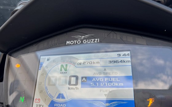 Gebrauchtmotorrad Moto Guzzi V85 TT - Bild 3