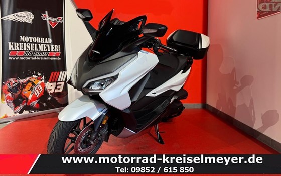 Gebrauchtmotorrad Honda Forza 350 - Bild 2