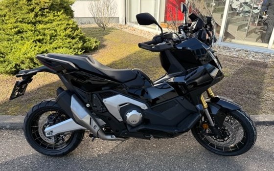 Neufahrzeug Honda X-ADV - Bild 1 Neufahrzeug Honda X-ADV - Bild 1