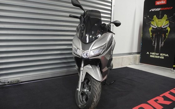 Neufahrzeug Aprilia SXR 50 - Bild 10