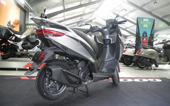 Neufahrzeug Aprilia SXR 50 - Bild 15