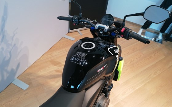 Gebrauchtmotorrad Triumph Trident 660 - Bild 6