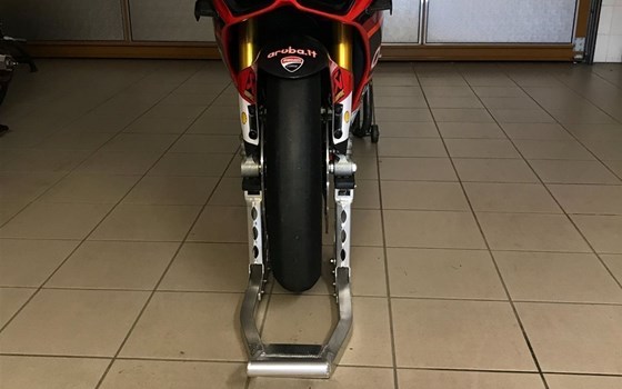 Gebrauchtmotorrad Ducati Panigale V4 Speciale - Bild 18 Gebrauchtmotorrad Ducati Panigale V4 Speciale - Bild 18