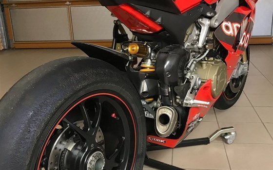 Gebrauchtmotorrad Ducati Panigale V4 Speciale - Bild 4 Gebrauchtmotorrad Ducati Panigale V4 Speciale - Bild 4
