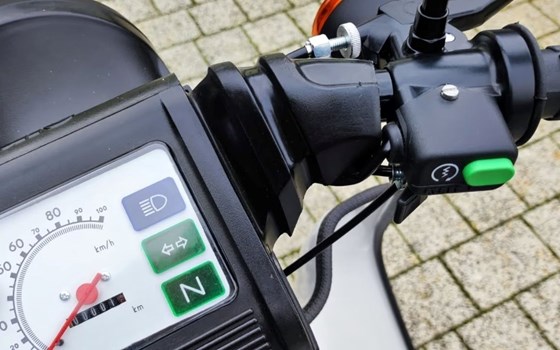 Gebrauchtmotorrad Simson SR 50 - Bild 3