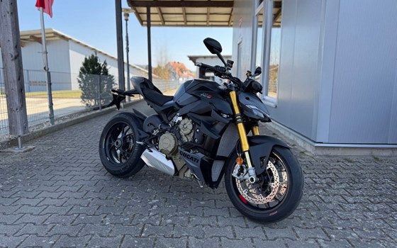 Gebrauchtmotorrad Ducati Streetfighter V4 S - Bild 2