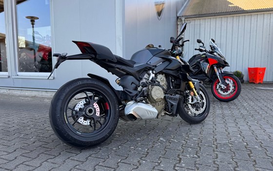 Gebrauchtmotorrad Ducati Streetfighter V4 S - Bild 4