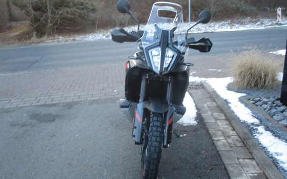 Neufahrzeug KTM 890 Adventure - Bild 4